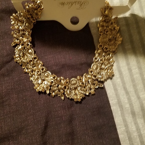 Necklace - Picture 2 of 2